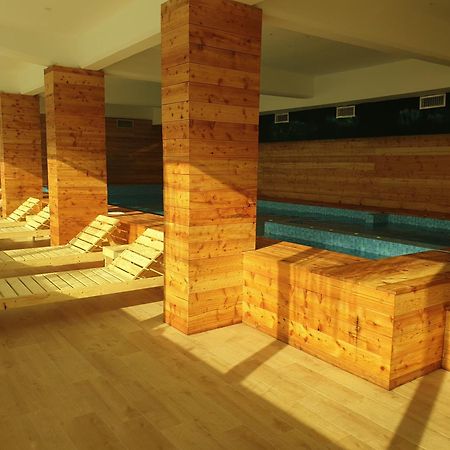 Hotel Arena - Teteks Popova Shapka Exteriör bild